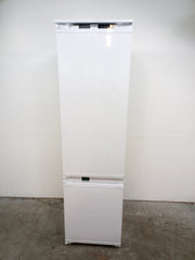 New Graded Beko BCND4V973 193cm Integrated 70/30 Fridge Freezer RRP £679 N89