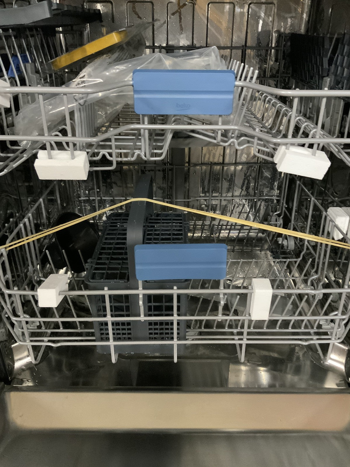 New Graded White Beko BDFN15430X Pro Hygiene Full Size Dishwasher RRP£349- D59 New Graded White Beko BDFN15430X Pro Hygiene Full Size Dishwasher RRP£349- D59