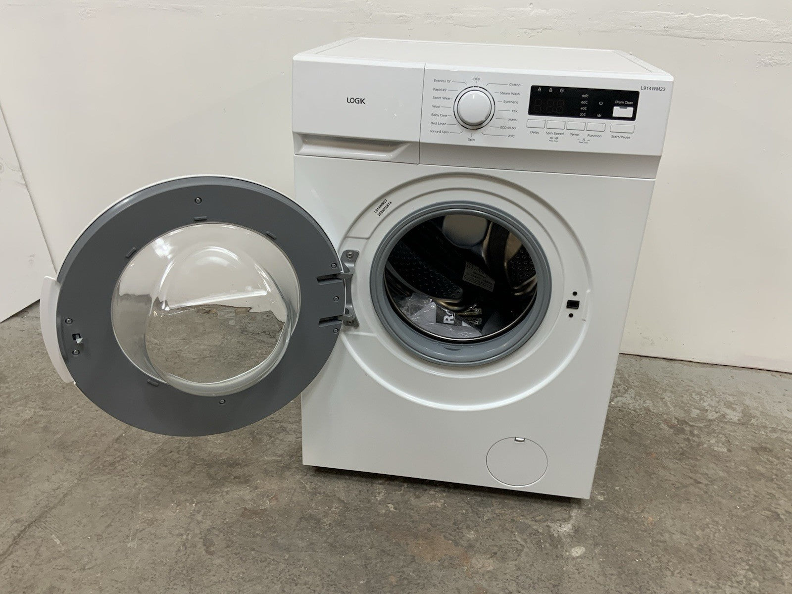 New Graded Logik L914WM23 9kg Washing Machine 1400 Spin RRP£299 R54