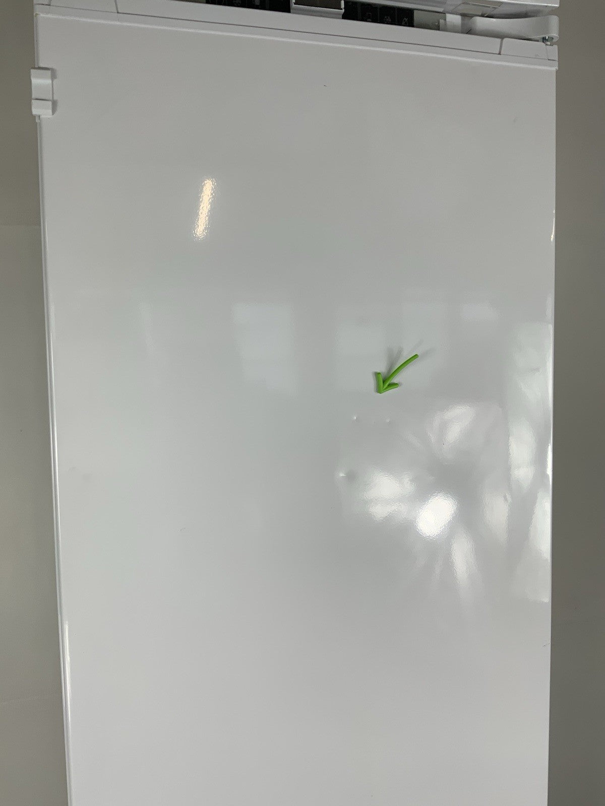 New Graded Beko BCND4V973 193cm Integrated  70/30 Fridge Freezer RRP £679 F64