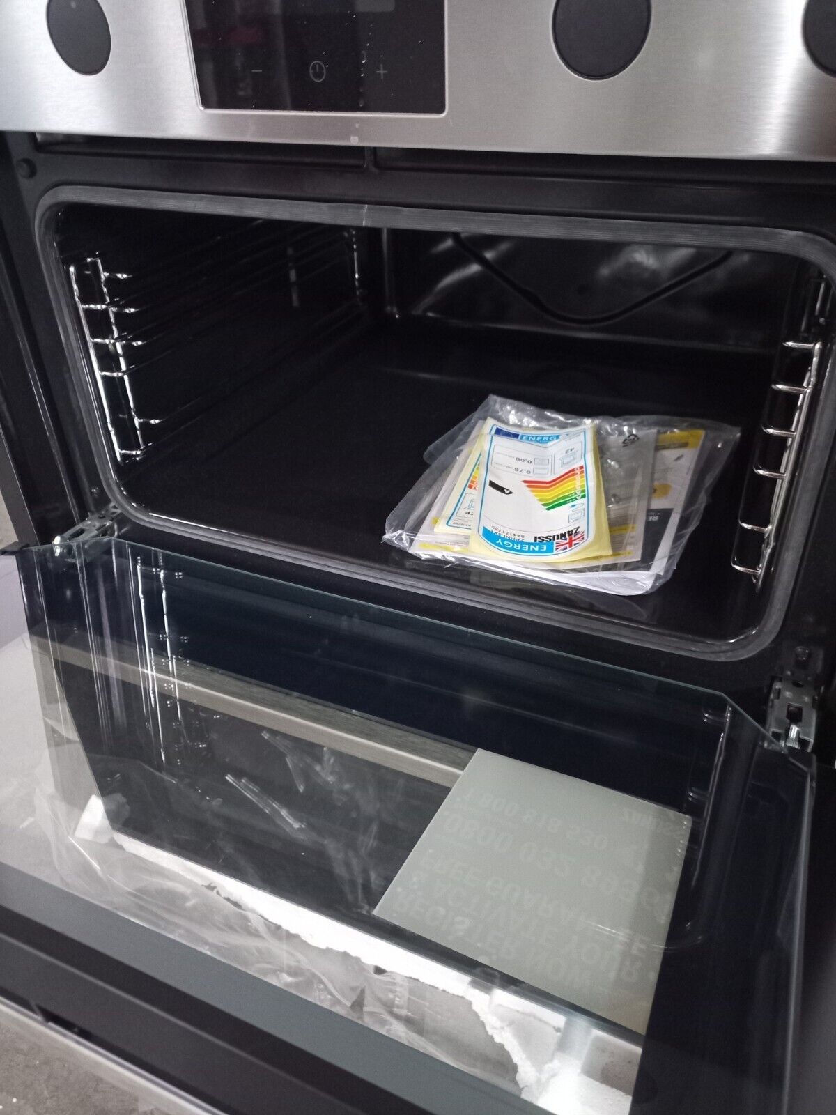 New Graded  Zanussi ZPHNL3X1 60cm Built Under Double Fan Oven - RRP£589 E17