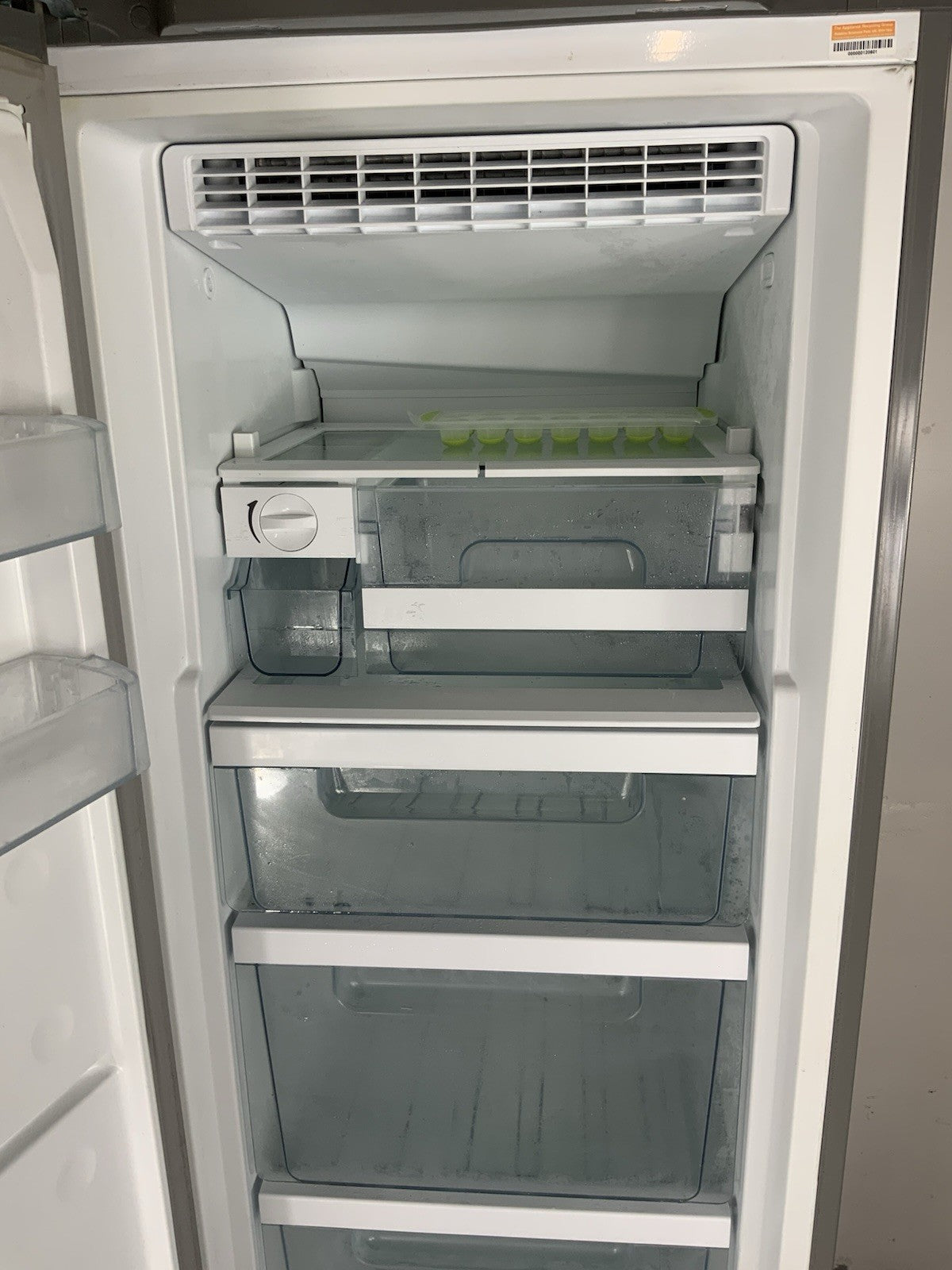 Used CDA FF880SC 60cm Wide Frost Free Freestanding Upright Freezer F60