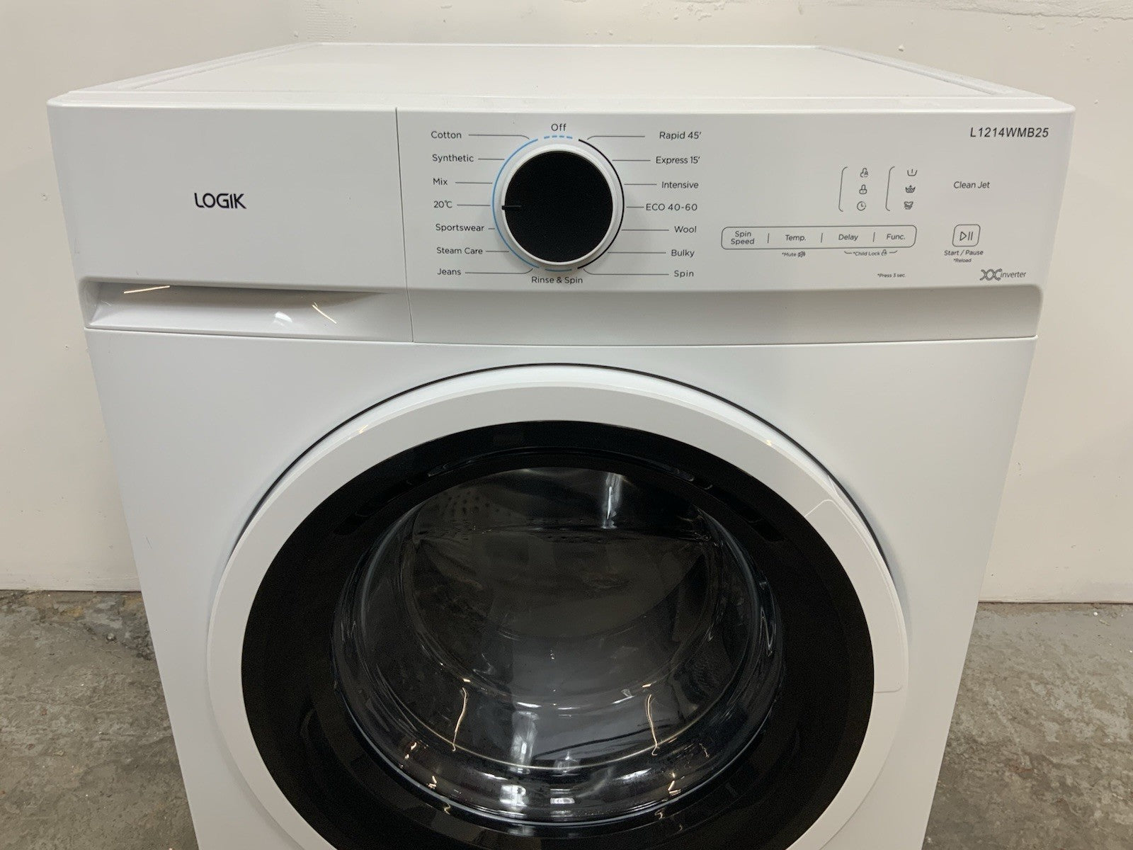 New Graded Logik L1214WMB25 12kg Washing Machine 1400 Spin RRP£349 P52