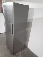 Large Silver Whirlpool UW8F2CXLSBUK2 252 ltr  Tall  Freezer UK Delivery L38