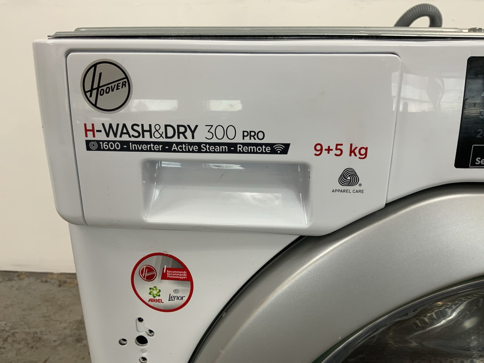 New Graded HOOVER HBWOS69TAME Integrated 9 kg 1600 Washing Machine RRP£549 K4
