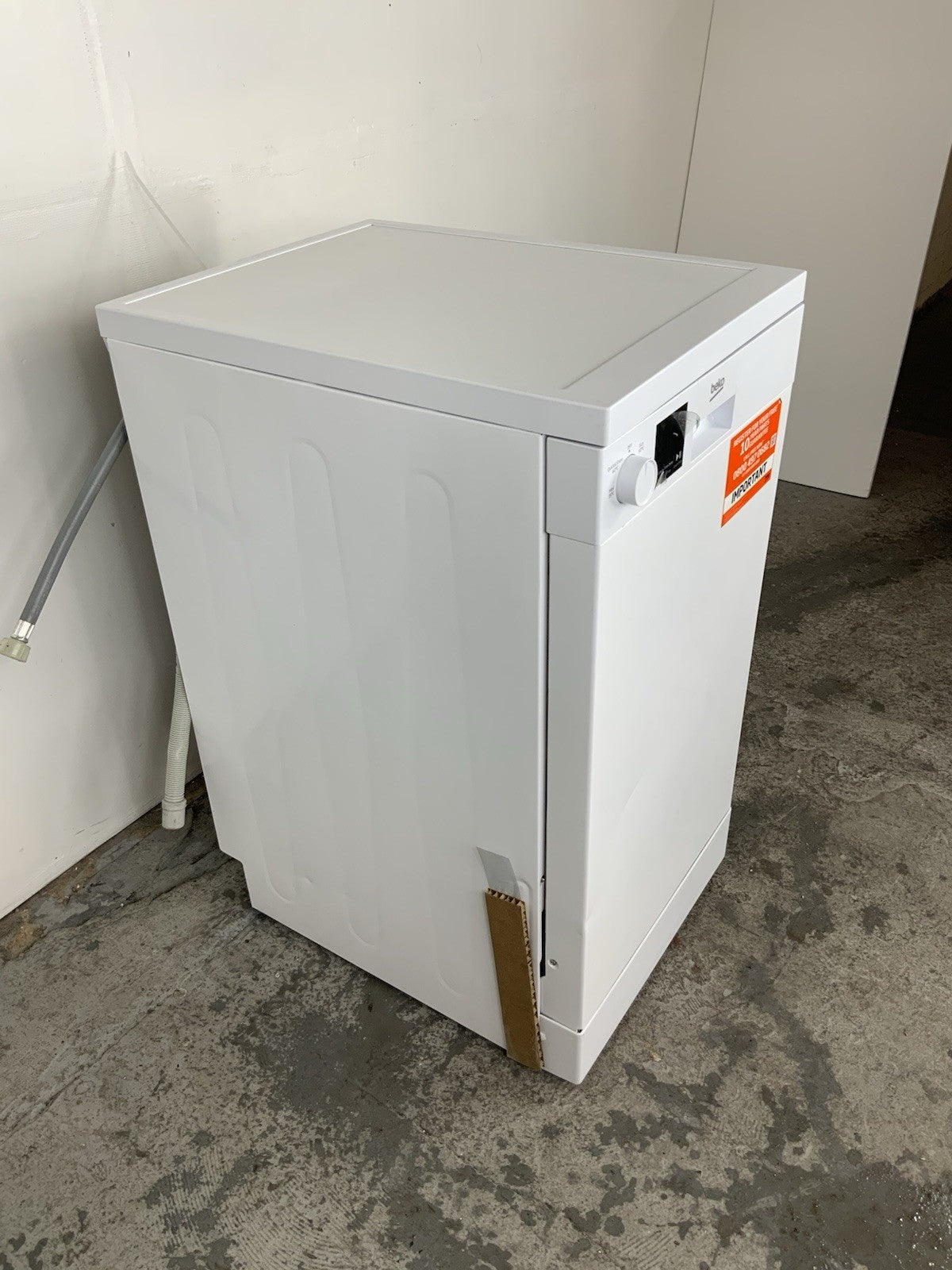New Graded White  Beko DVS04X20W Slimline Dishwasher RRP£299- F22