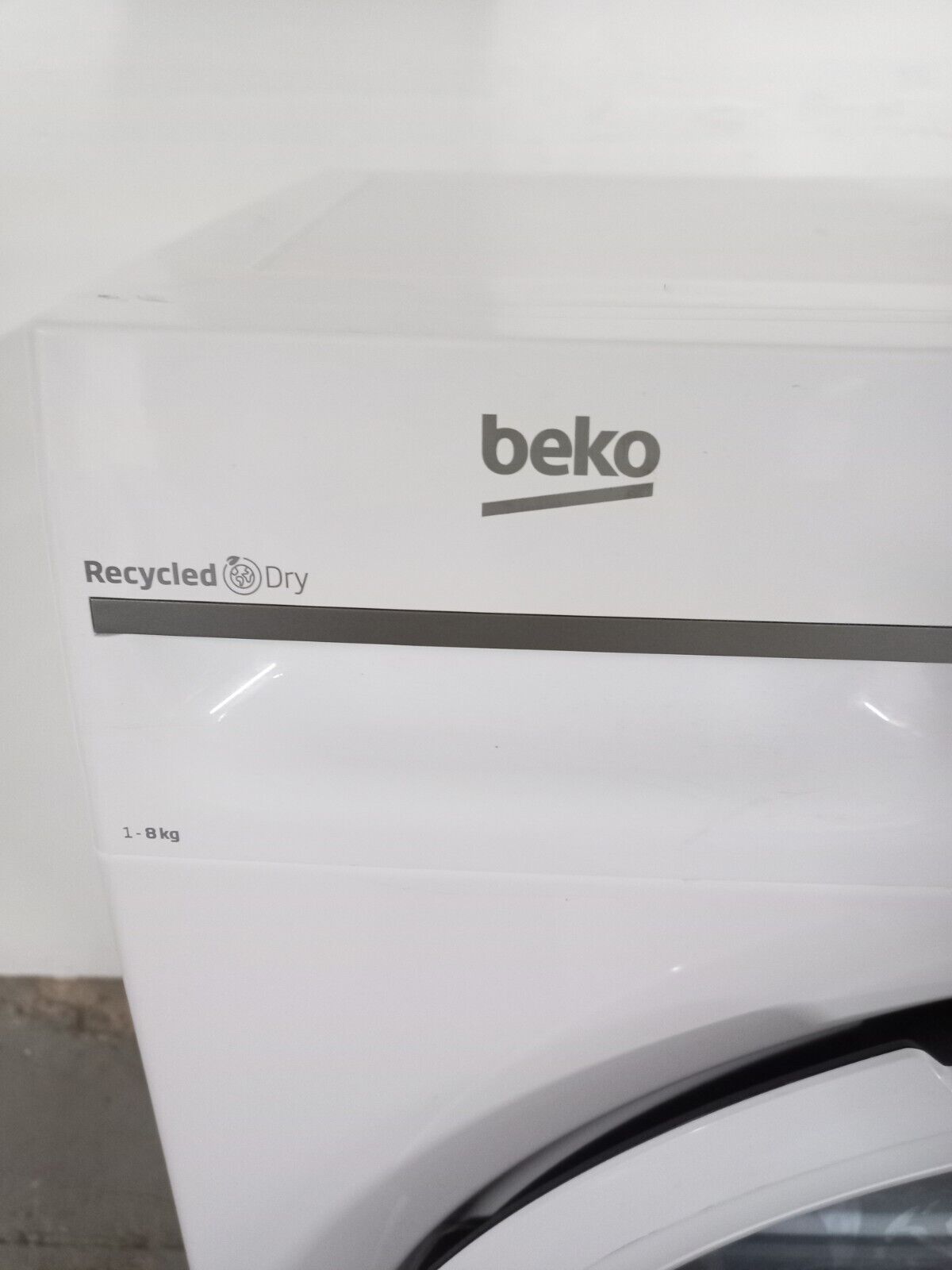 New Graded  Beko BM3T3822W 8kg Heat Pump Tumble Dryer RRP£349 X2