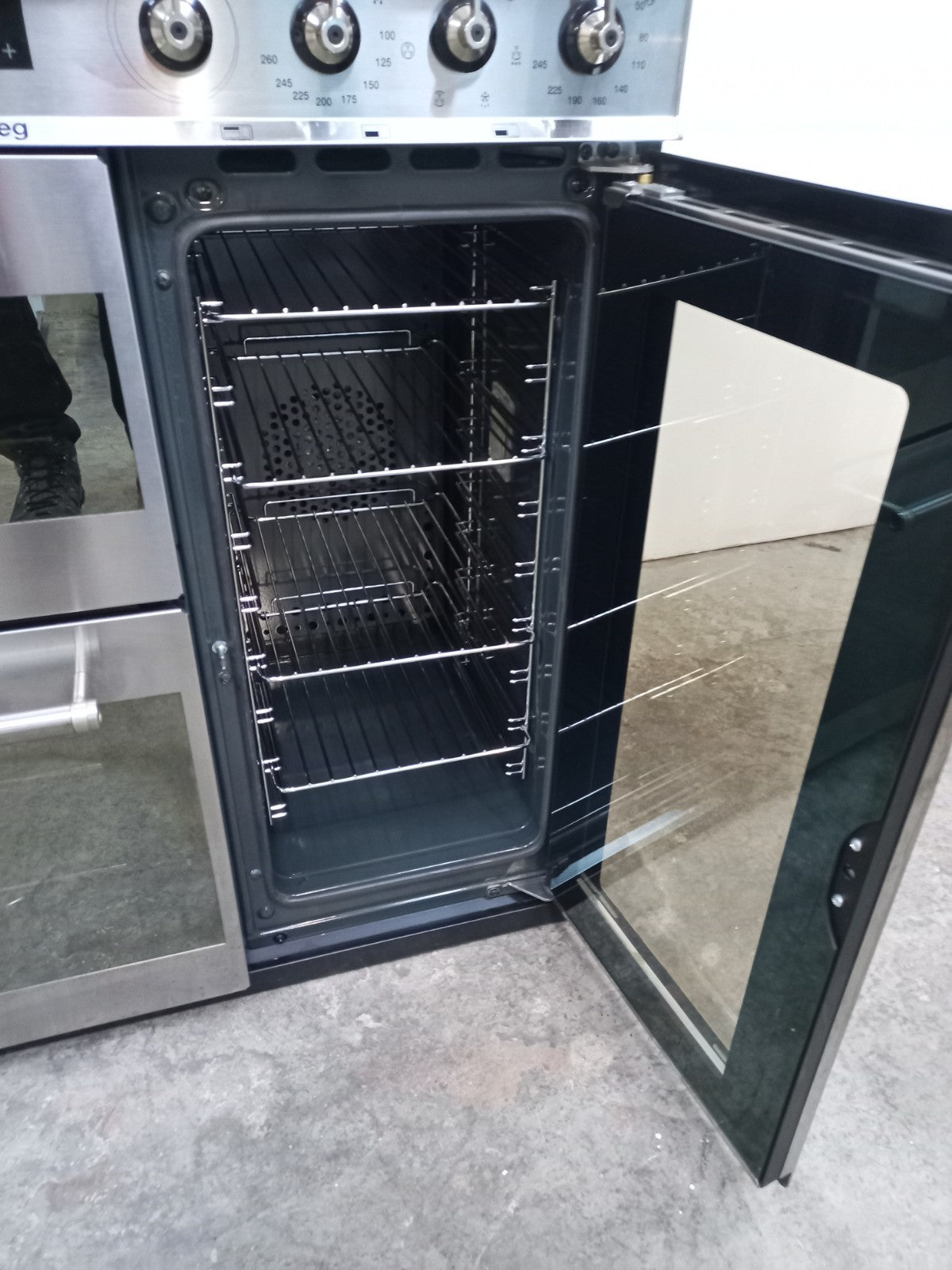 Graded Smeg SY93I-1  90cm Induction Range Cooker RRP£2499 C24