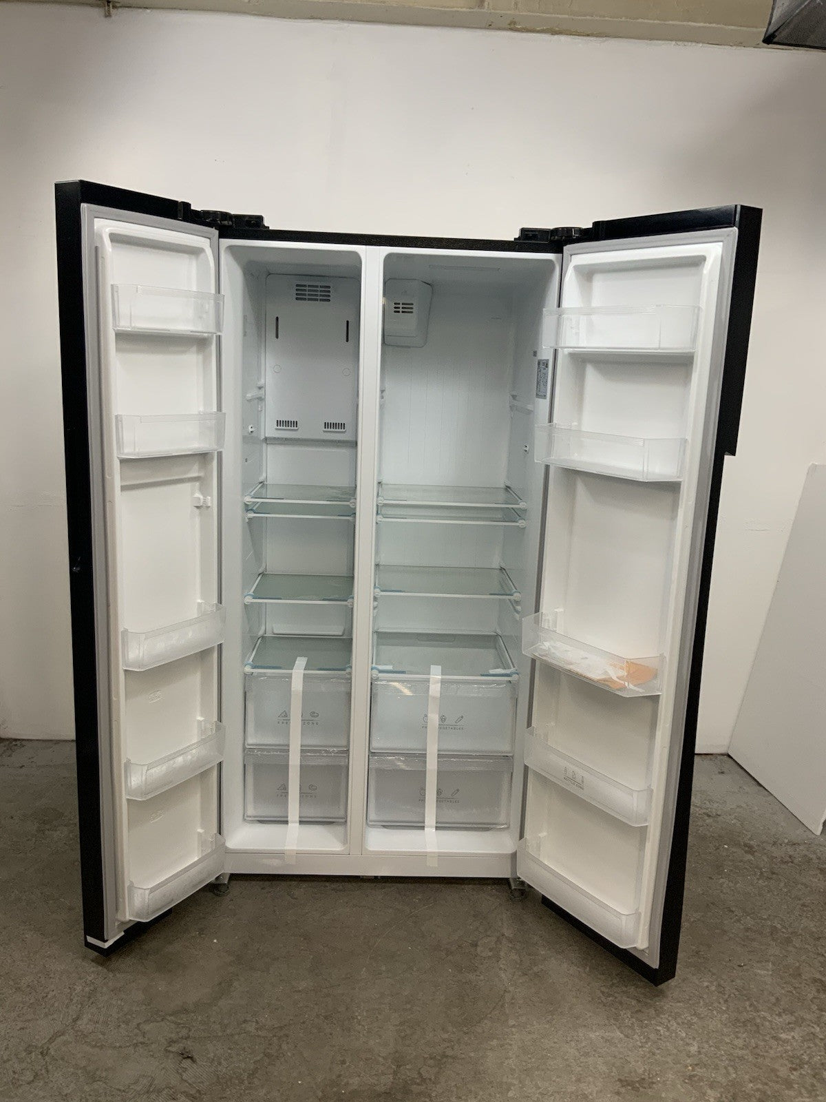 New Graded Bush MESBSB23E American Fridge Freezer - Black RRP £529 K69