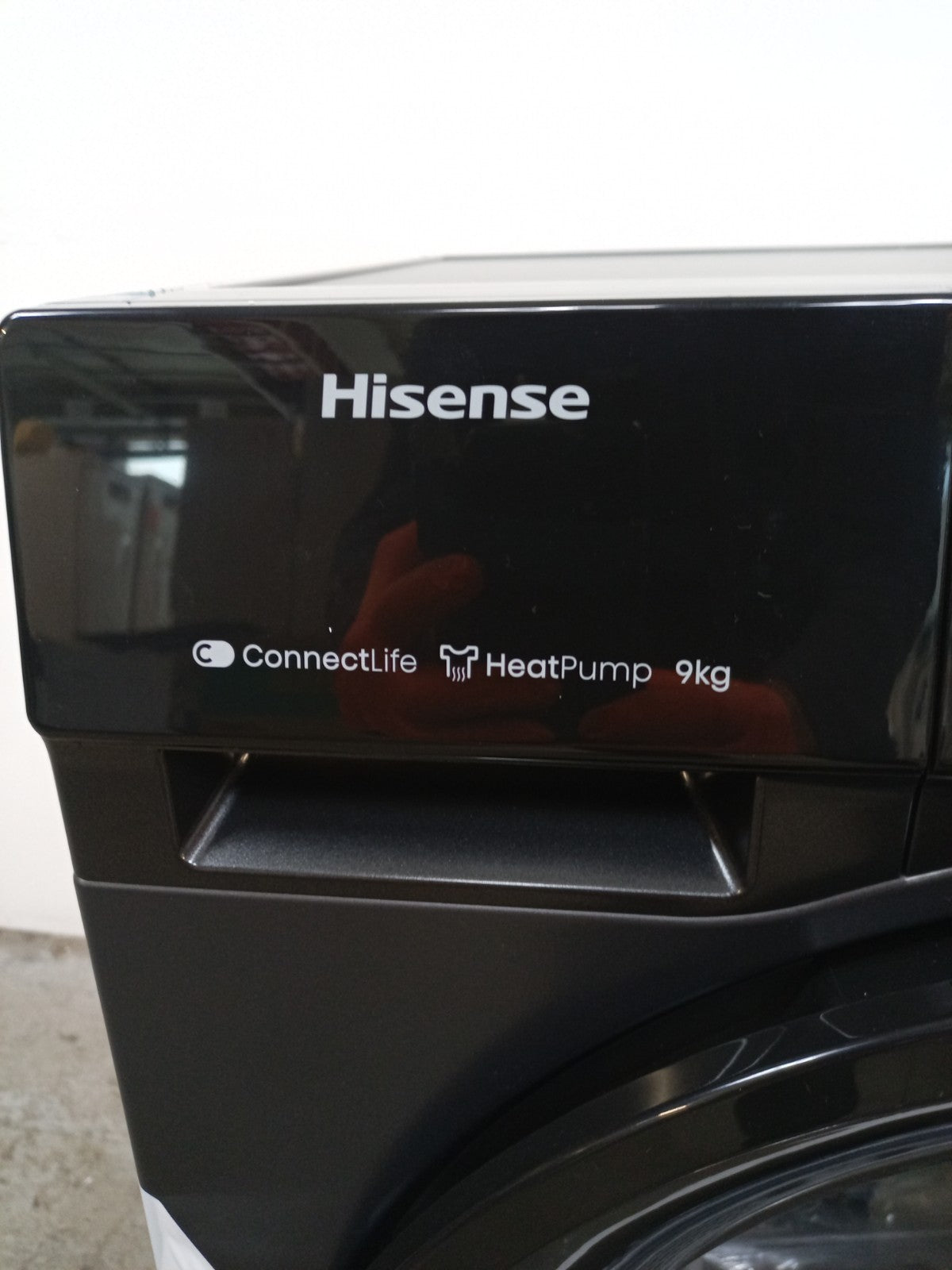 New Boxed Hisense DH3S902BB3 9Kg Heat Pump Dryer A+++ Black RRP£549 M23