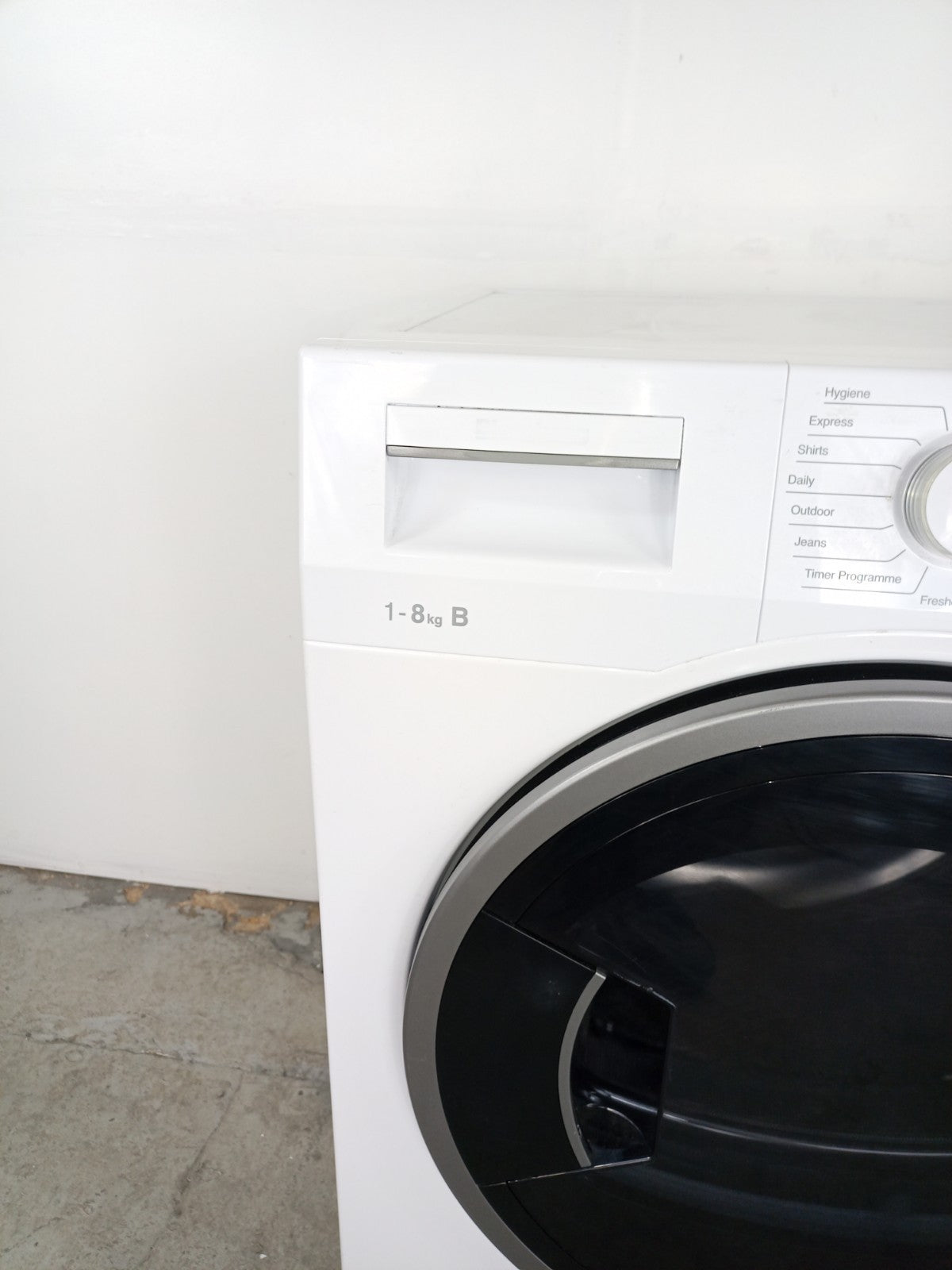 New Graded Beko LTK38020W 8kg Condenser Tumble Dryer RRP£399 P10