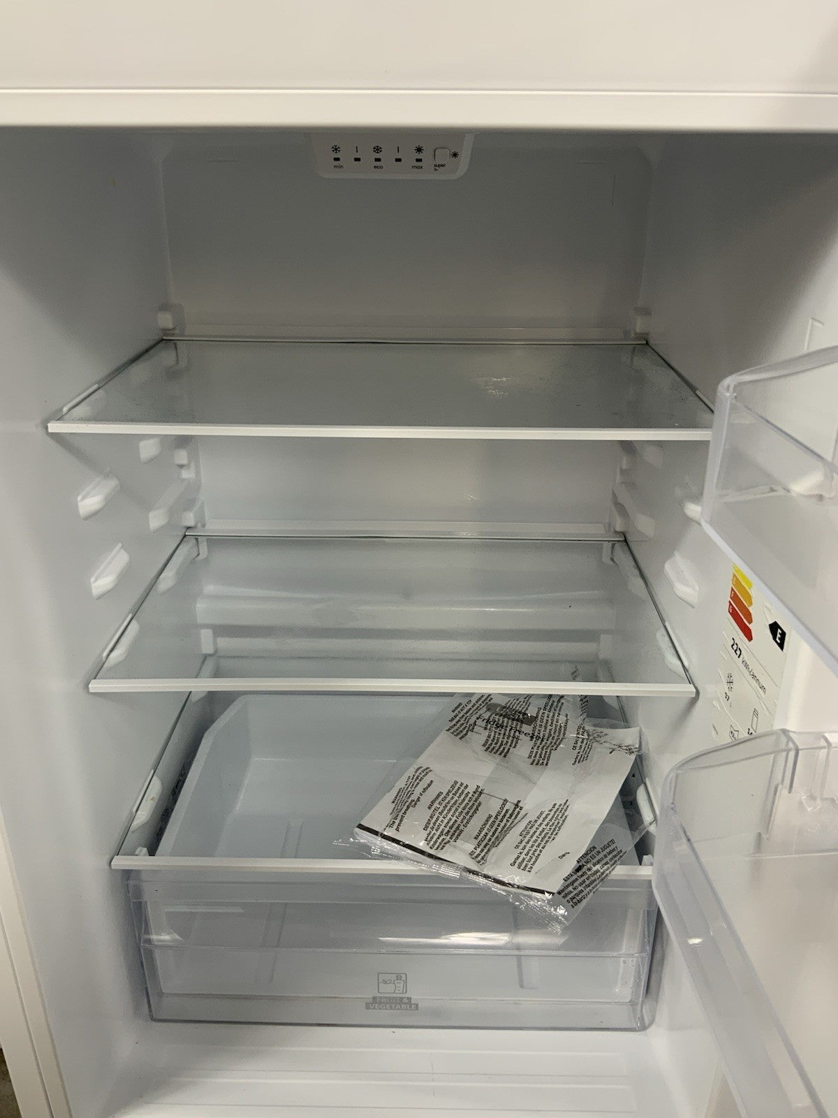 New Graded LOGIK LFC55W23 50/50 Fridge Freezer - White RRP £349 R95