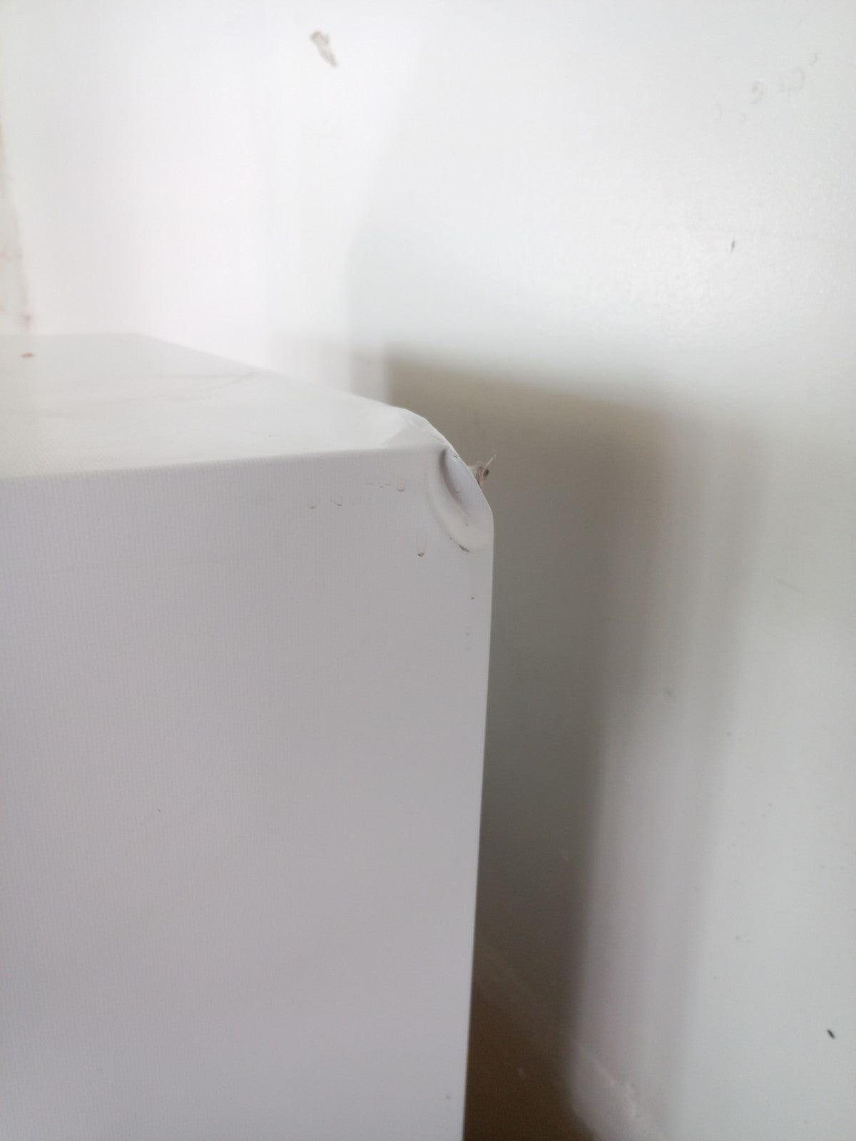 New Graded White Iceking TT47EW Table Top  FrIdge V11