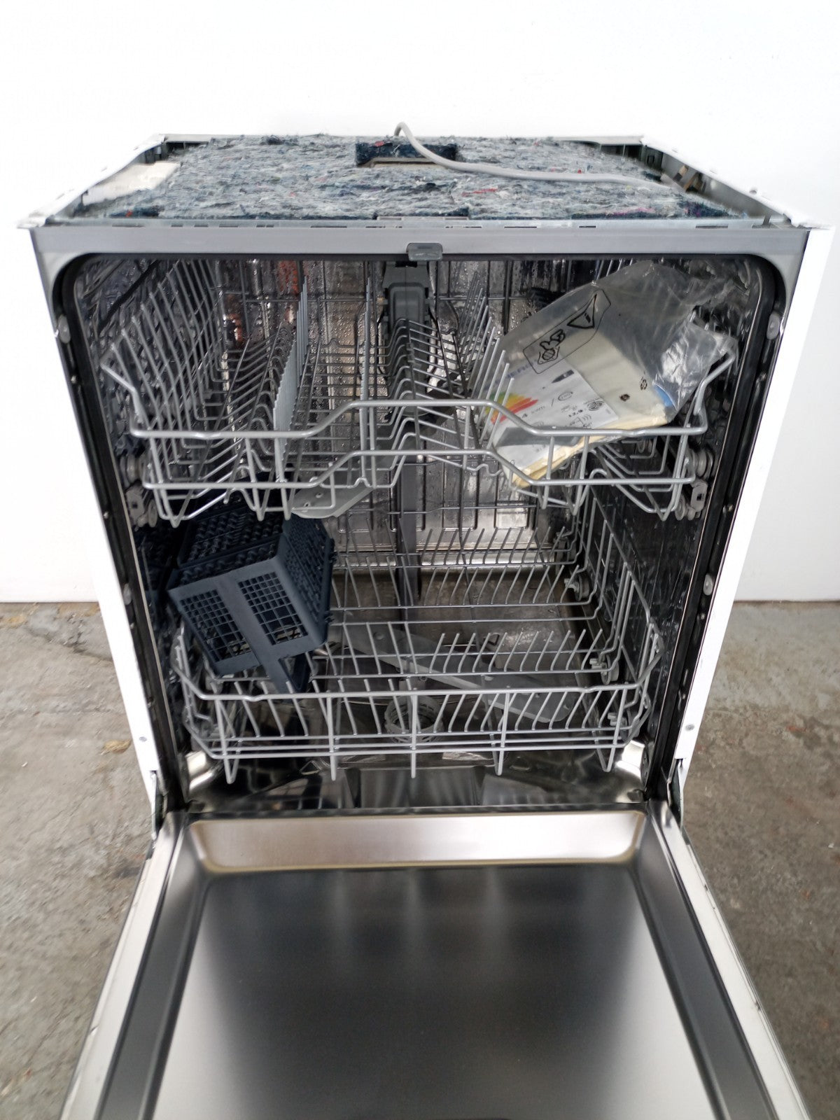 New Graded BEKO DIN15X20 Full-size Fully Integrated Dishwasher RRP £329 P86