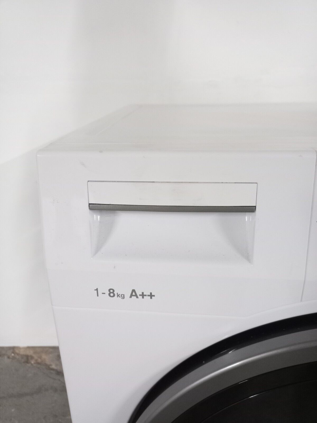 New Graded Beko LTP18320W 8kg Heat Pump Tumble Dryer RRP £550 K12