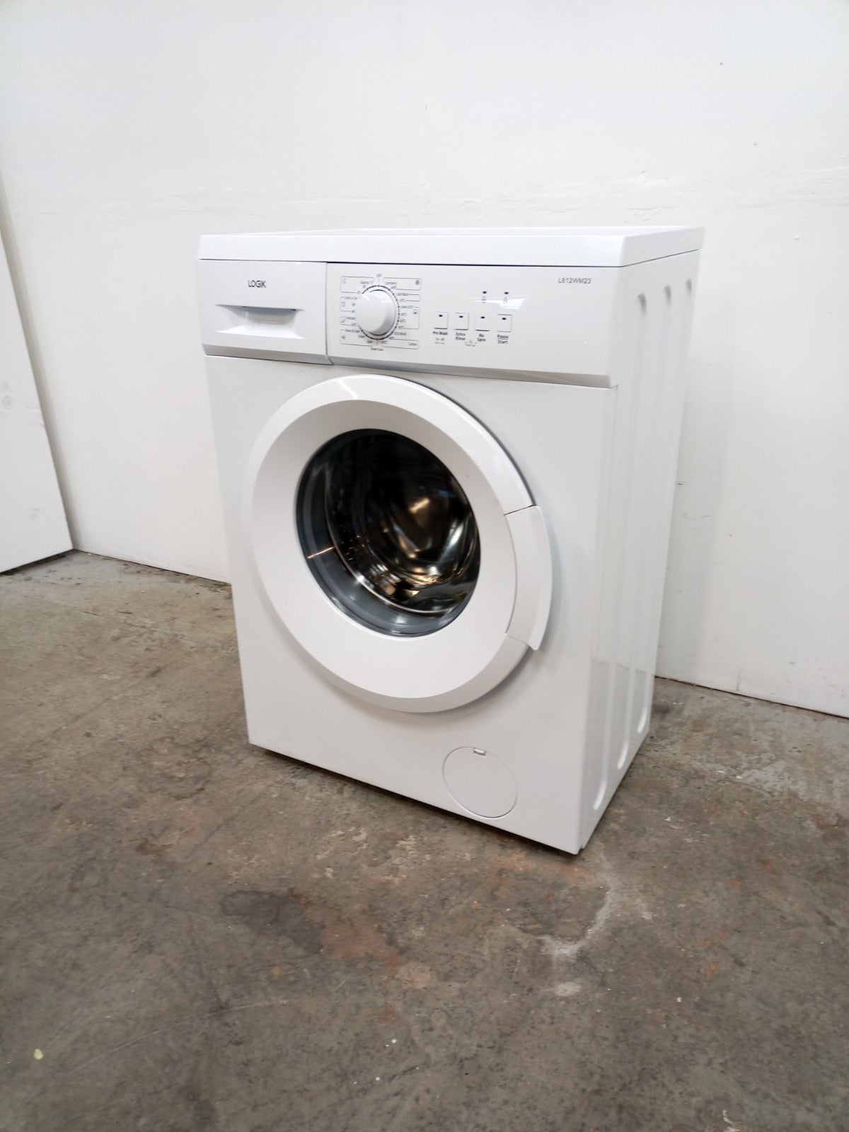 New Graded Logik L612WM23 6kg Washing Machine 1200 Spin RRP£239 C4