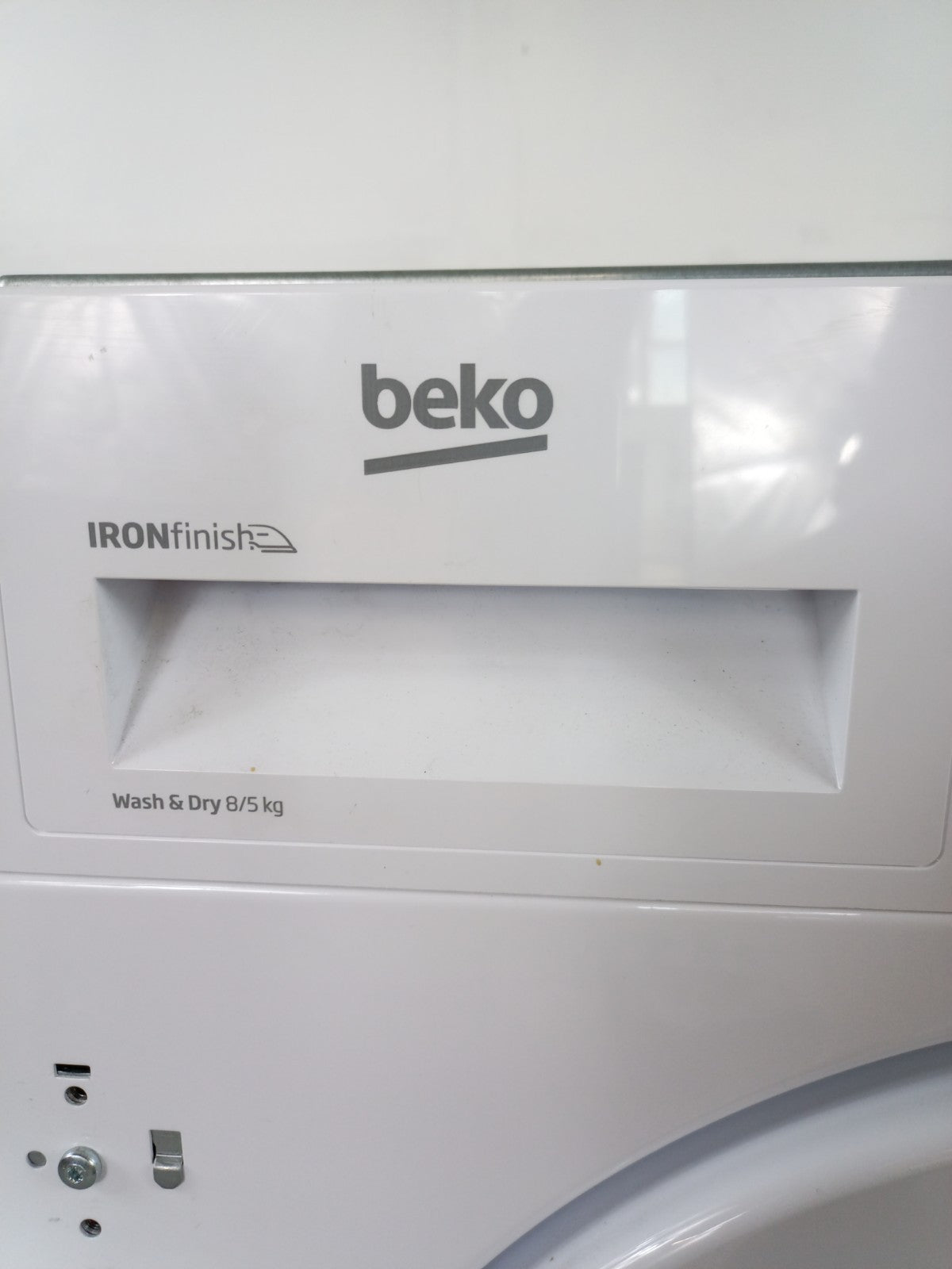 New Graded Beko WDIK854411F Integrated 8Kg/5Kg 1400 Washer DryerRRP£499 E63