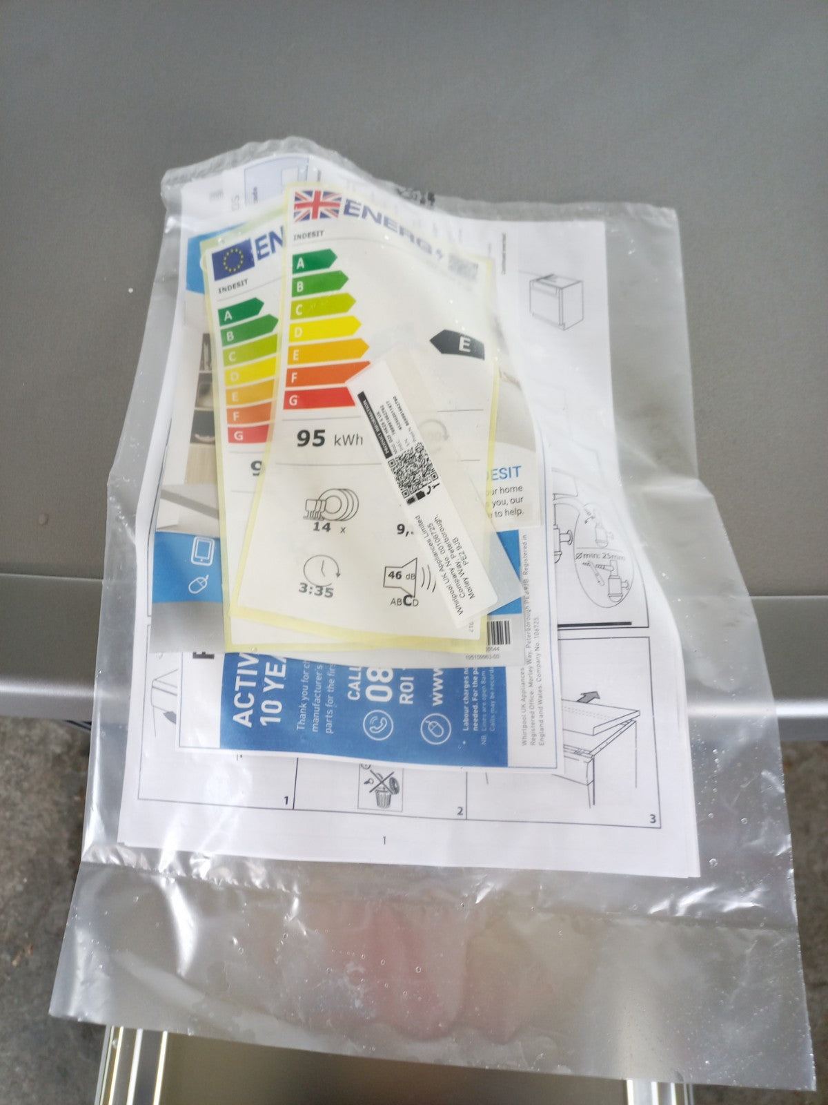 New Graded Silver Indesit D2FHK26SUK  Full Size Dishwasher RRP£299 P81