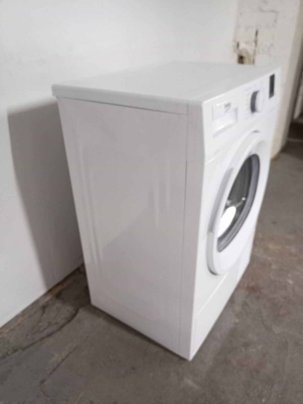 New Graded  Beko DTLP71151W 8kg Heat Pump Tumble Dryer RRP £430 K15
