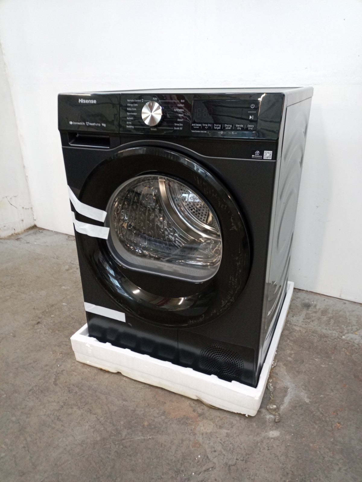 New Boxed Hisense DH3S902BB3 9Kg Heat Pump Dryer A+++ Black RRP£549 M23