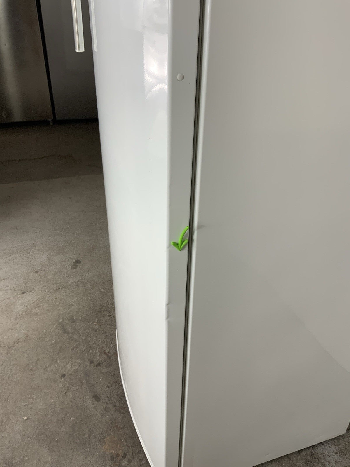 AEG A72020GNW0 60cm Wide Frost Free Freestanding Upright Freezer - White F71