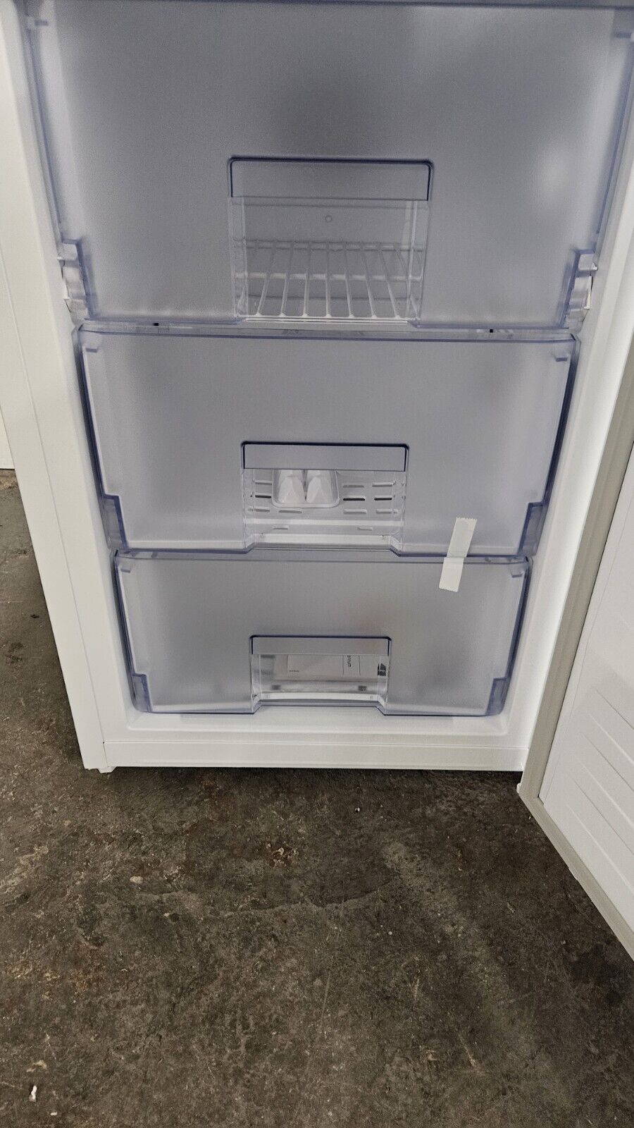 New Graded BEKO UFF4584W Undercounter Freezer - White RRP £259 (R1)