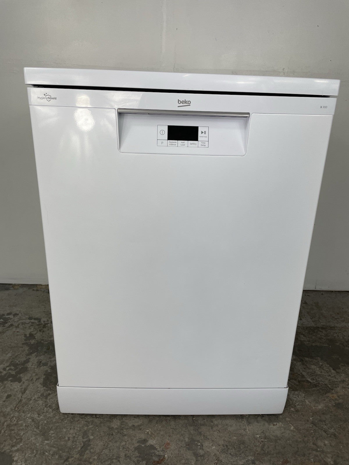 New Graded White BEKO BDFN15430W Pro HygieneIntense  Full-size Dishwasher F52