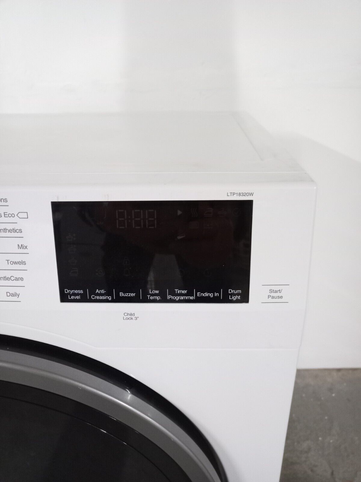 New Graded Beko LTP18320W 8kg Heat Pump Tumble Dryer RRP £550 K12