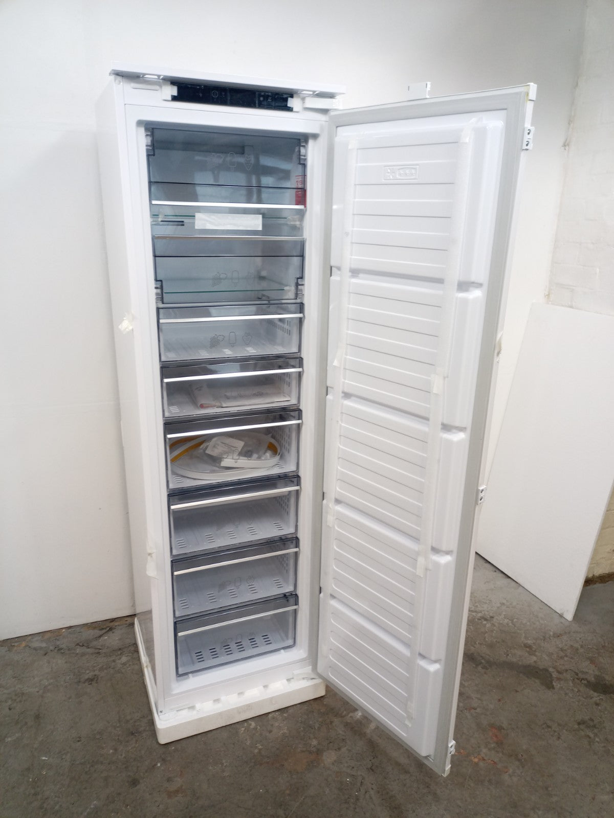 New Graded Beko FNT4454I Integrated Tall  Freezer RRP £679 UK Del M30