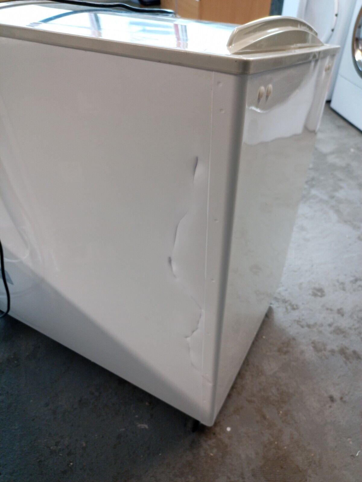 New Graded Polar GM498 Display  Chest Freezer PERFECT FOR CHRISTMAS R24