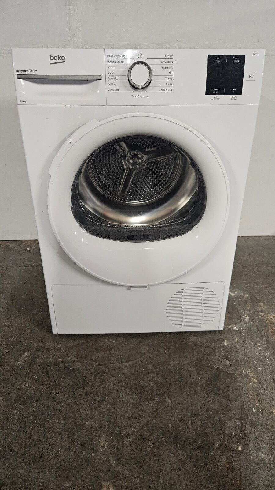 New Graded  Beko BM3T3822W 8kg Heat Pump Tumble Dryer RRP£349 X1
