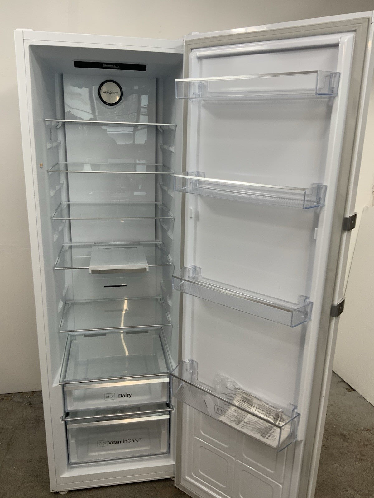 New Graded  Beko SND568VP Tall Larder Fridge RRP £649! -K52