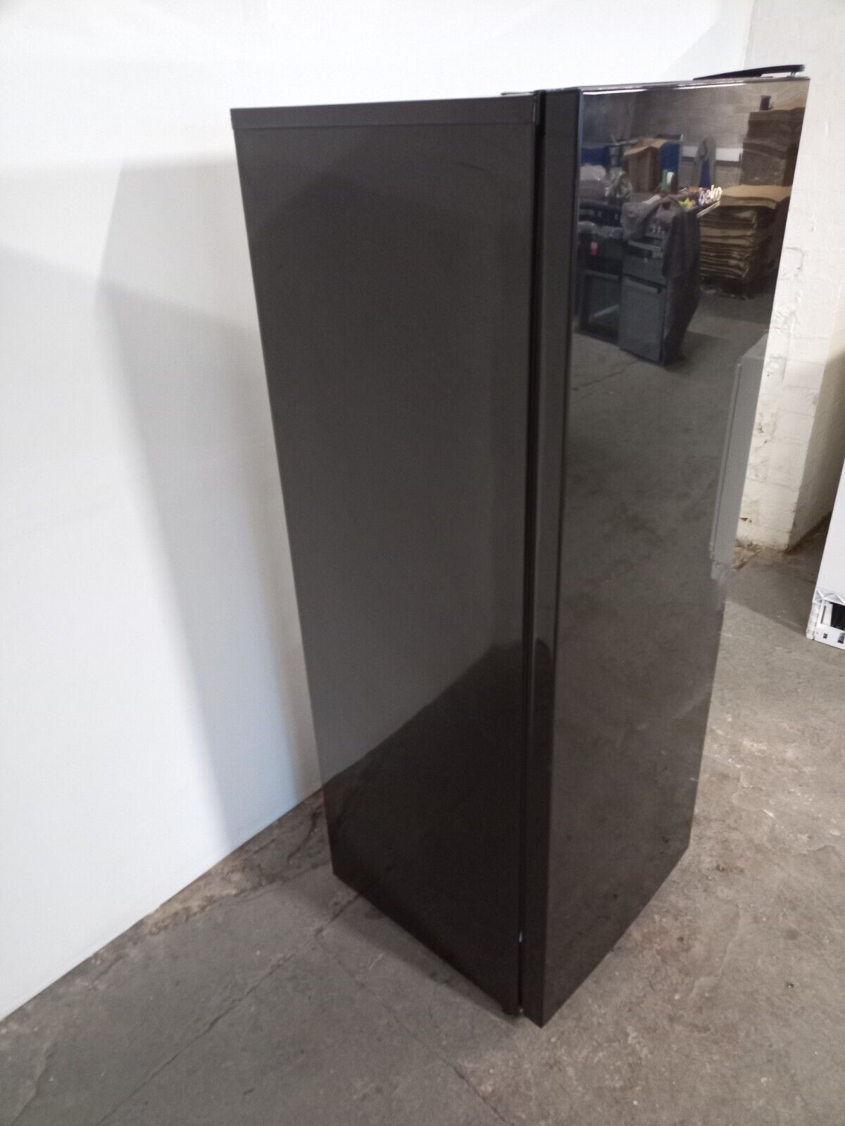 New Graded  Beko LSG4545B Tall Larder FrIdge RRP £379! -M25