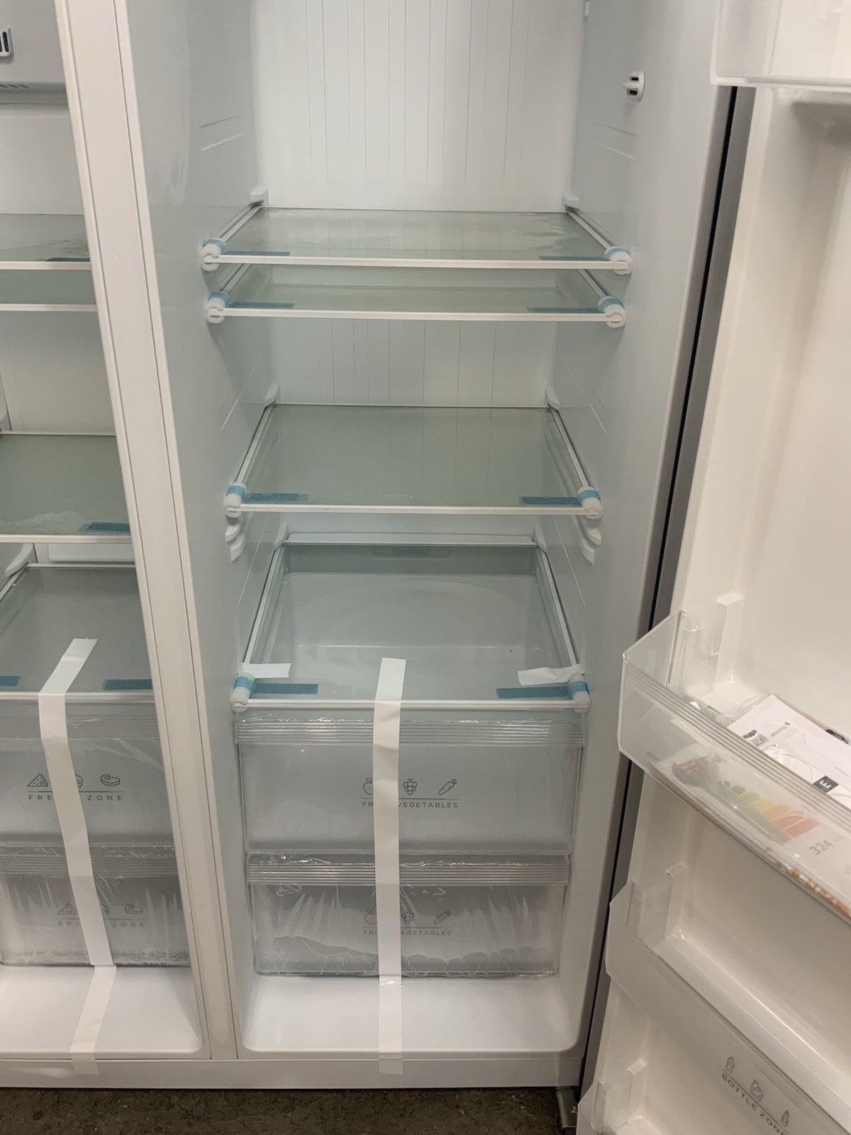 New Graded Bush MESBSB23E American Fridge Freezer - Black RRP £529 K69