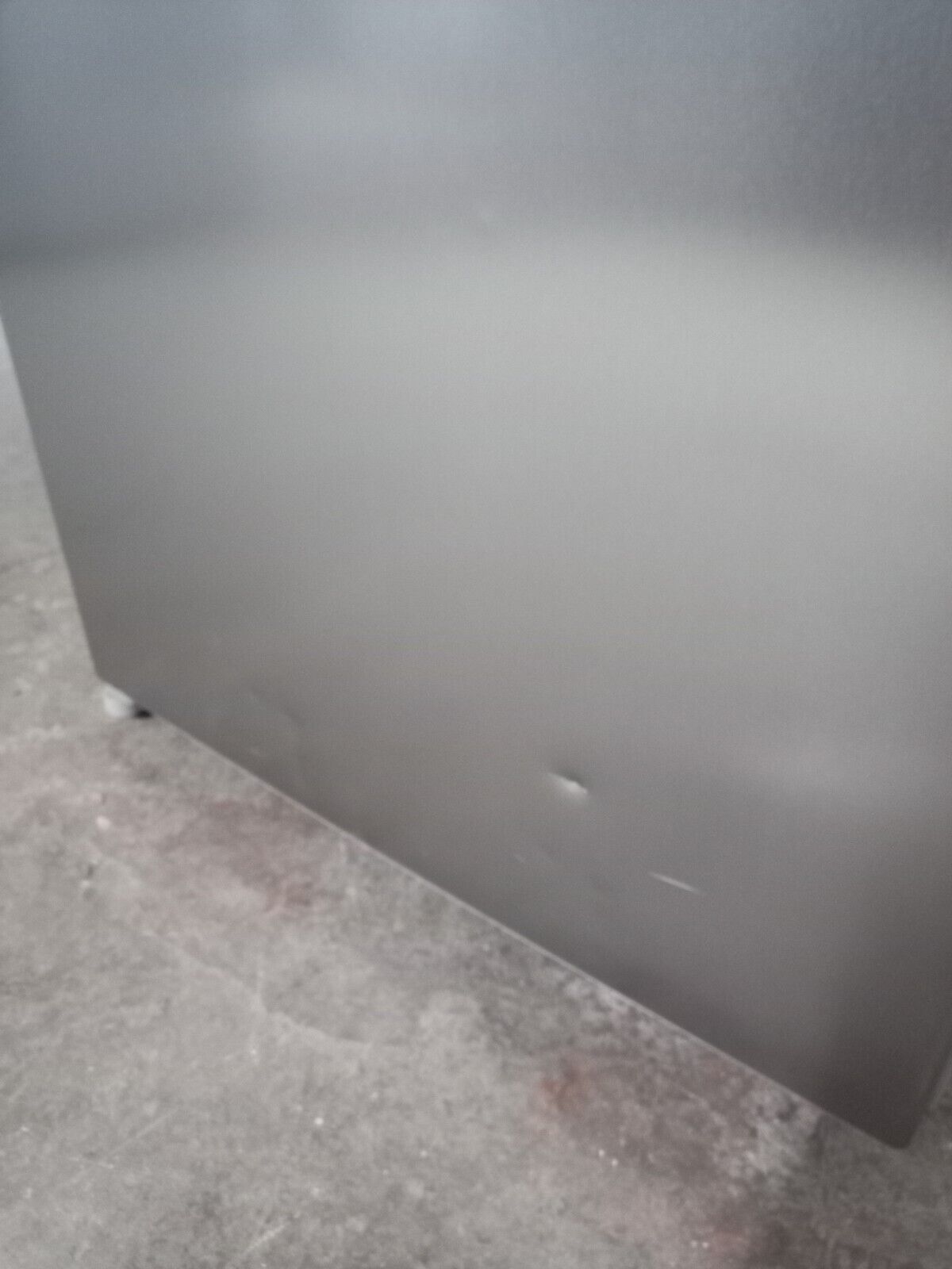 Large Silver Whirlpool UW8F2CXLSBUK2 252 ltr  Tall  Freezer UK Delivery L38