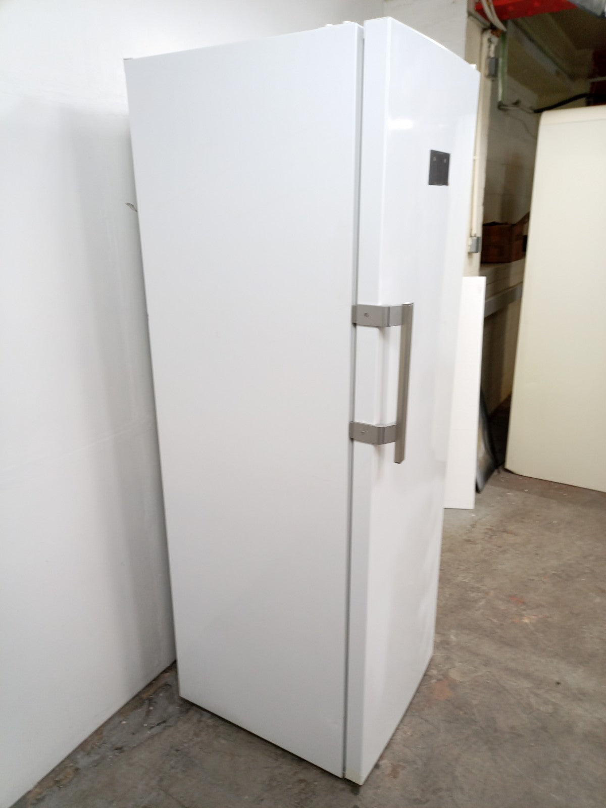 New Graded  Beko SND568VP Tall Larder FrIdge RRP £579! -N53