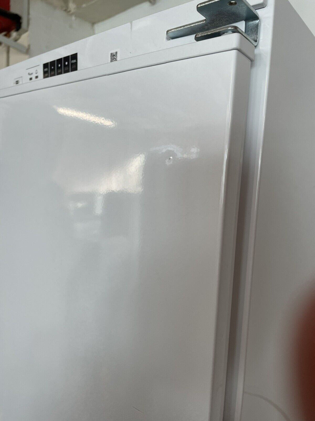 New Graded Montpellier MIFF505LF Integrated Frost Free Fridge Freezer 50/50 X48
