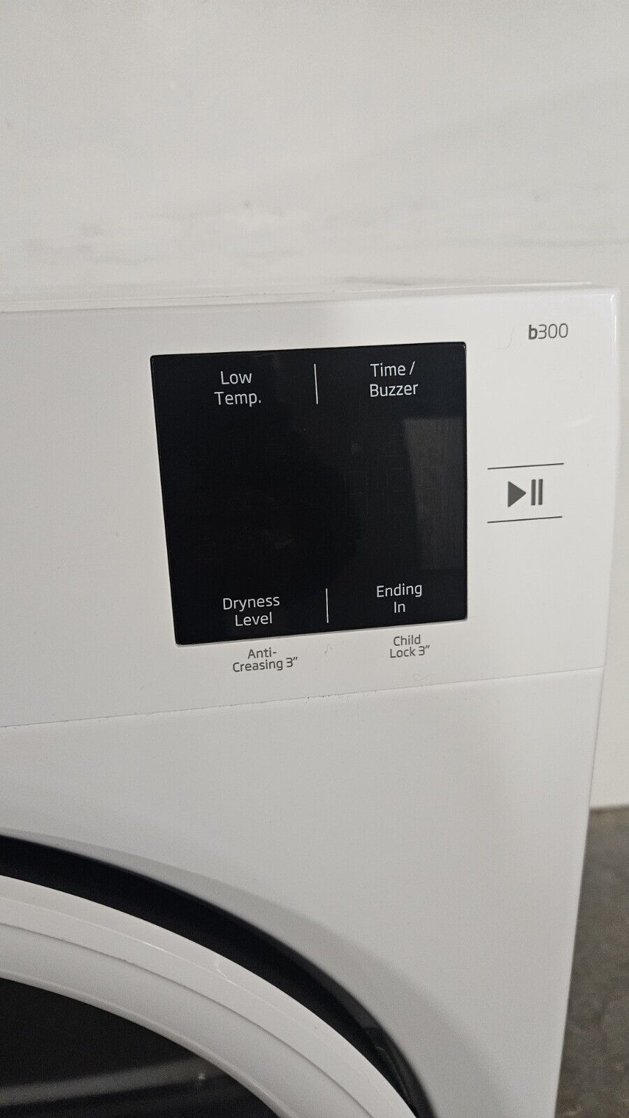 New Graded  Beko BM3T3822W 8kg Heat Pump Tumble Dryer RRP£349 X1