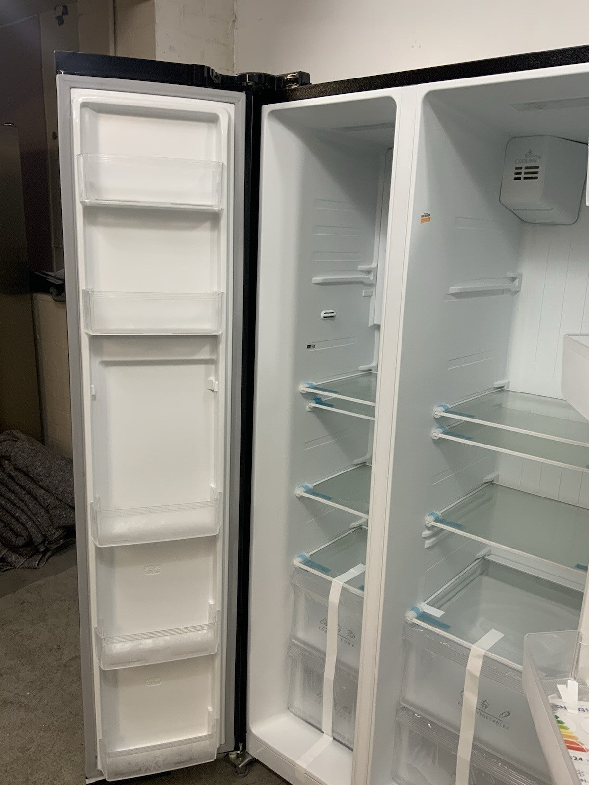 New Graded Bush MESBSB23E American Fridge Freezer - Black RRP £529 K69