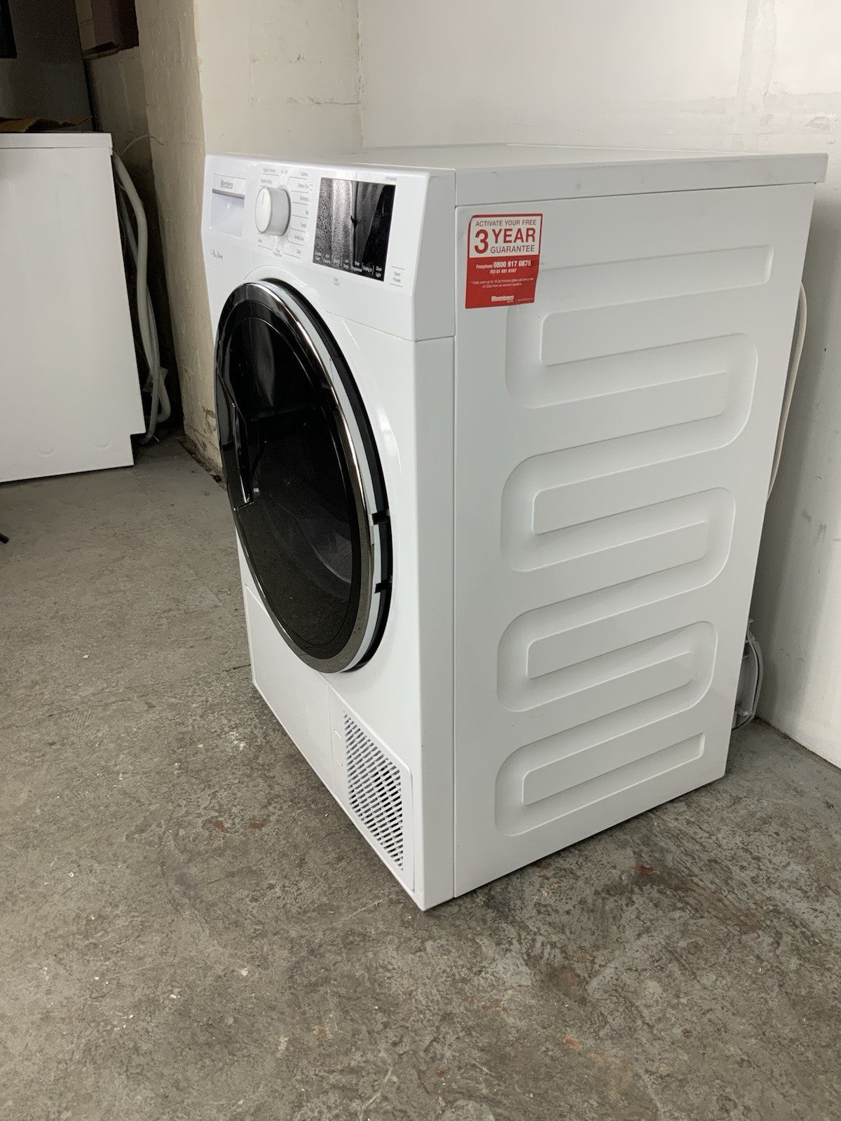 New Graded Beko LTP18320W 8kg Heat Pump Tumble Dryer RRP £550 F27