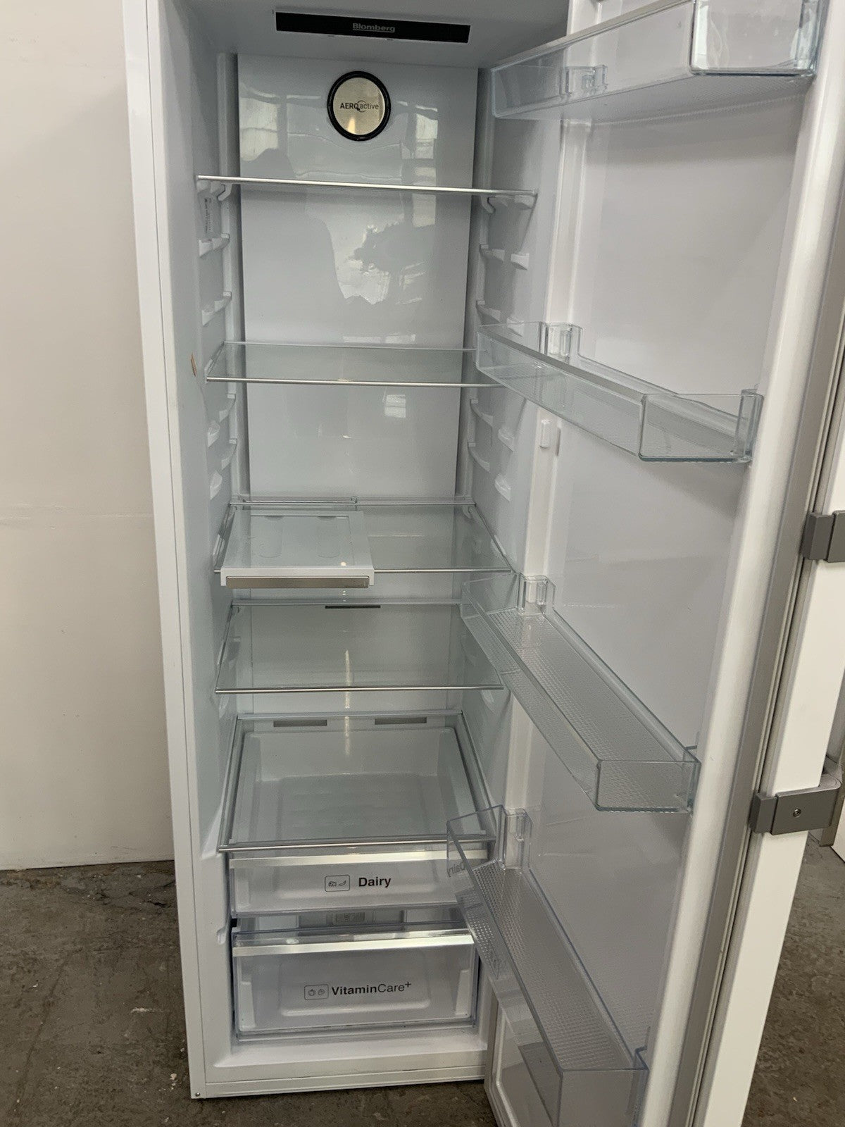 New Graded  Beko SND568VP Tall Larder FrIdge RRP £579! -K63