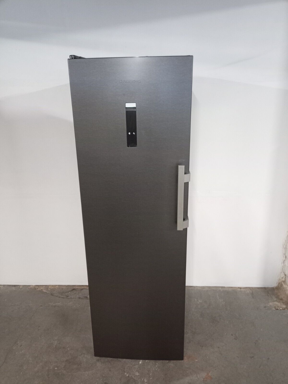 New Graded Black Steel Grundig GLNEP5686VPZ   Larder FrIdge RRP £549! -X8