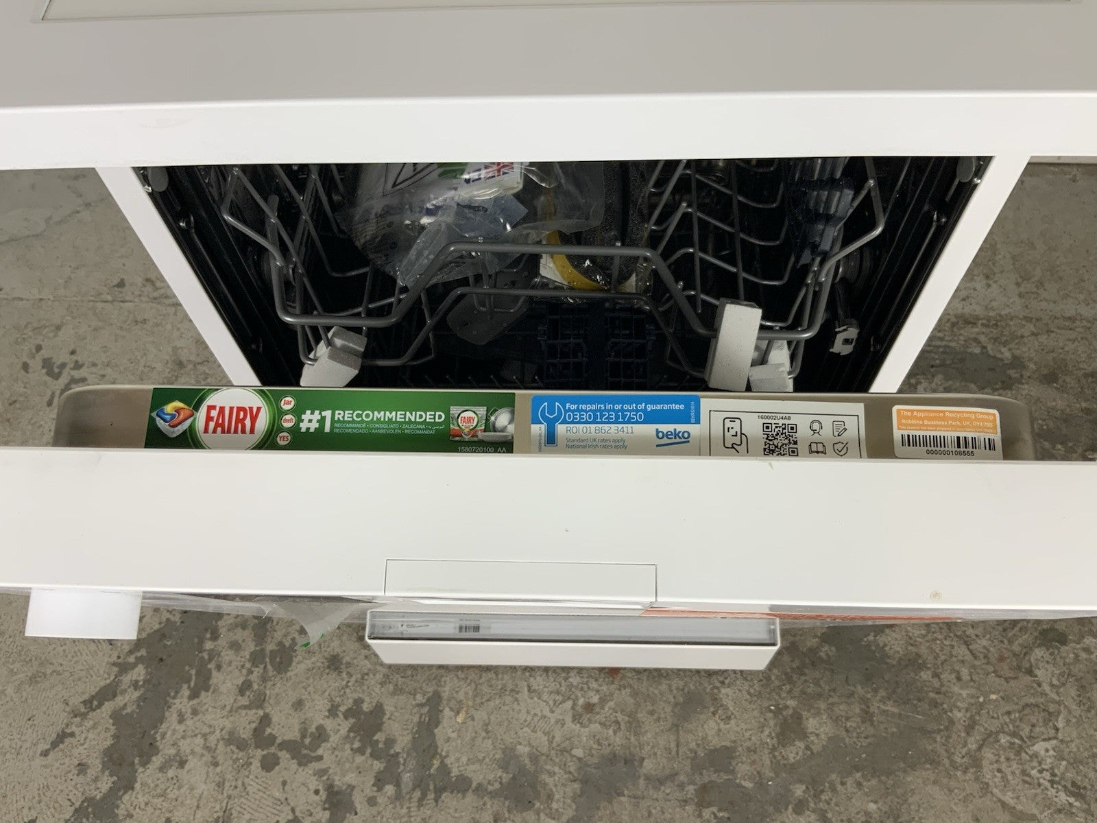 New Graded White  Beko DVS04X20W Slimline Dishwasher RRP£299- F22