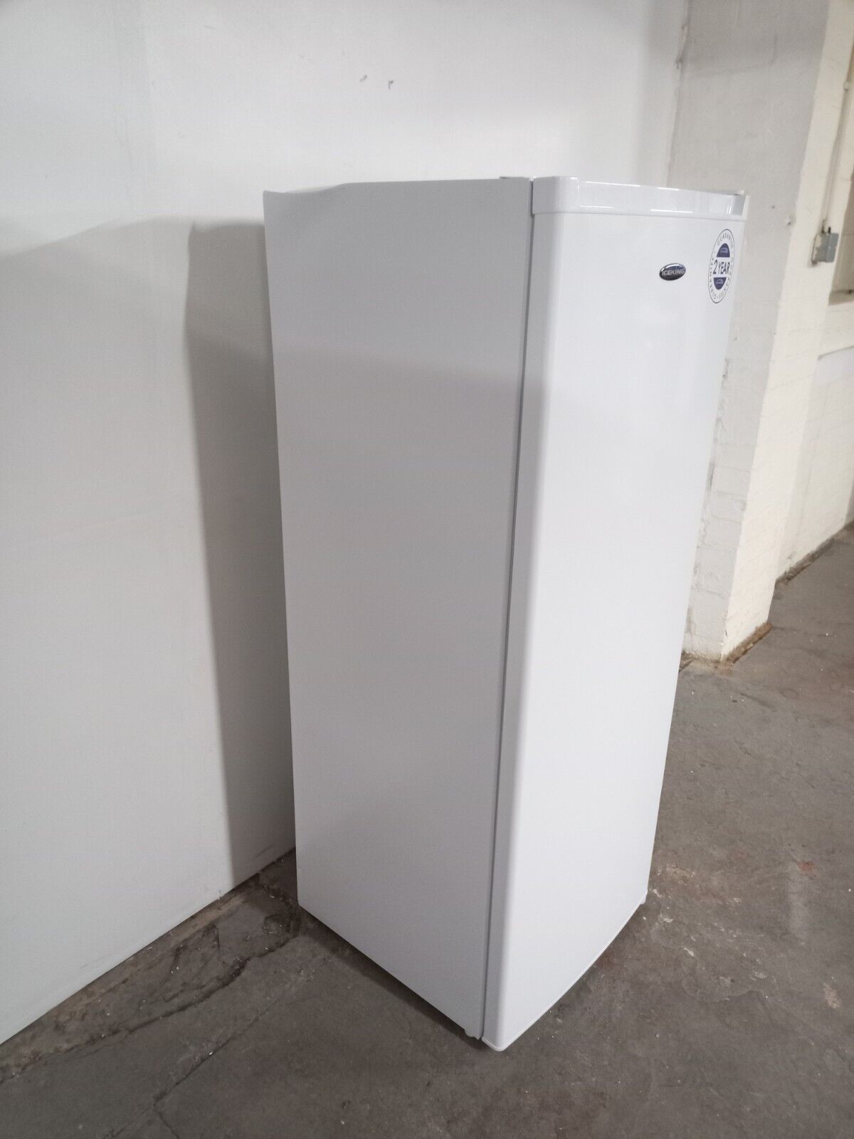 New Graded Iceking RL254EW Tall  242 ltr Larder FrIdge RRP £299 - D21