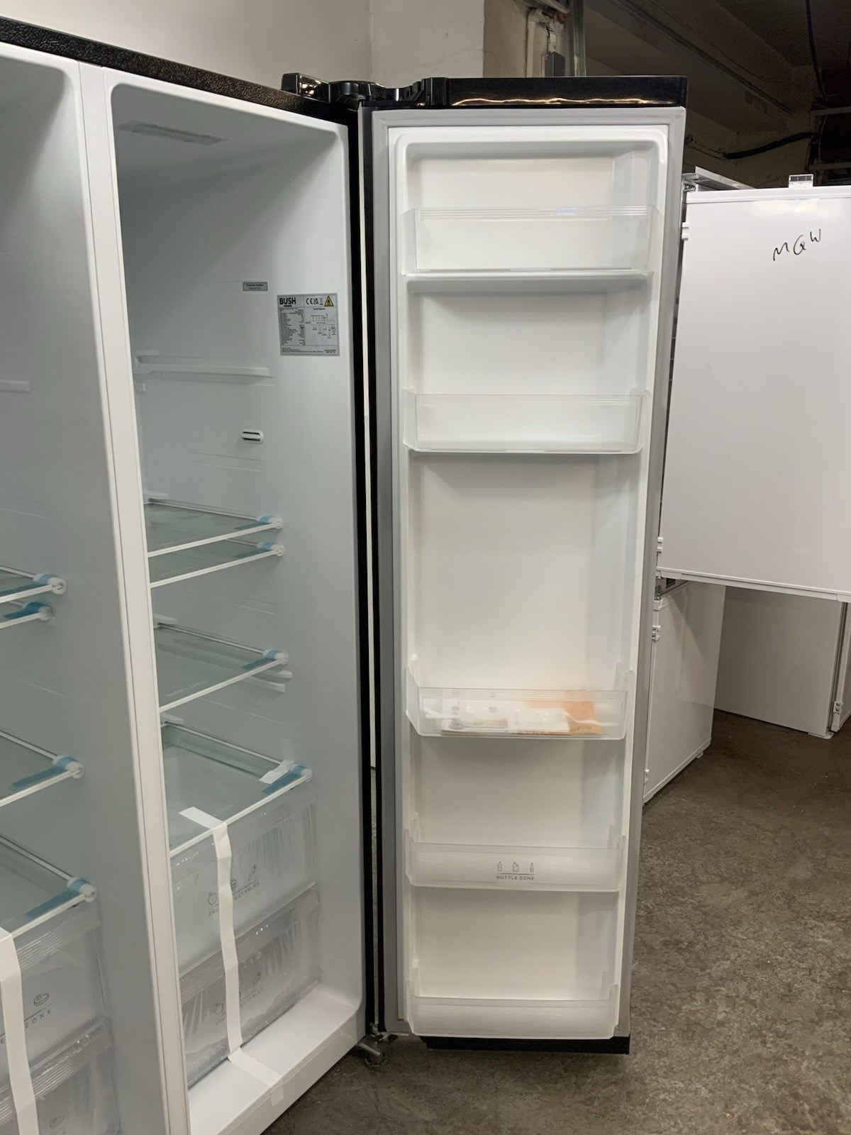 New Graded Bush MESBSB23E American Fridge Freezer - Black RRP £529 K69