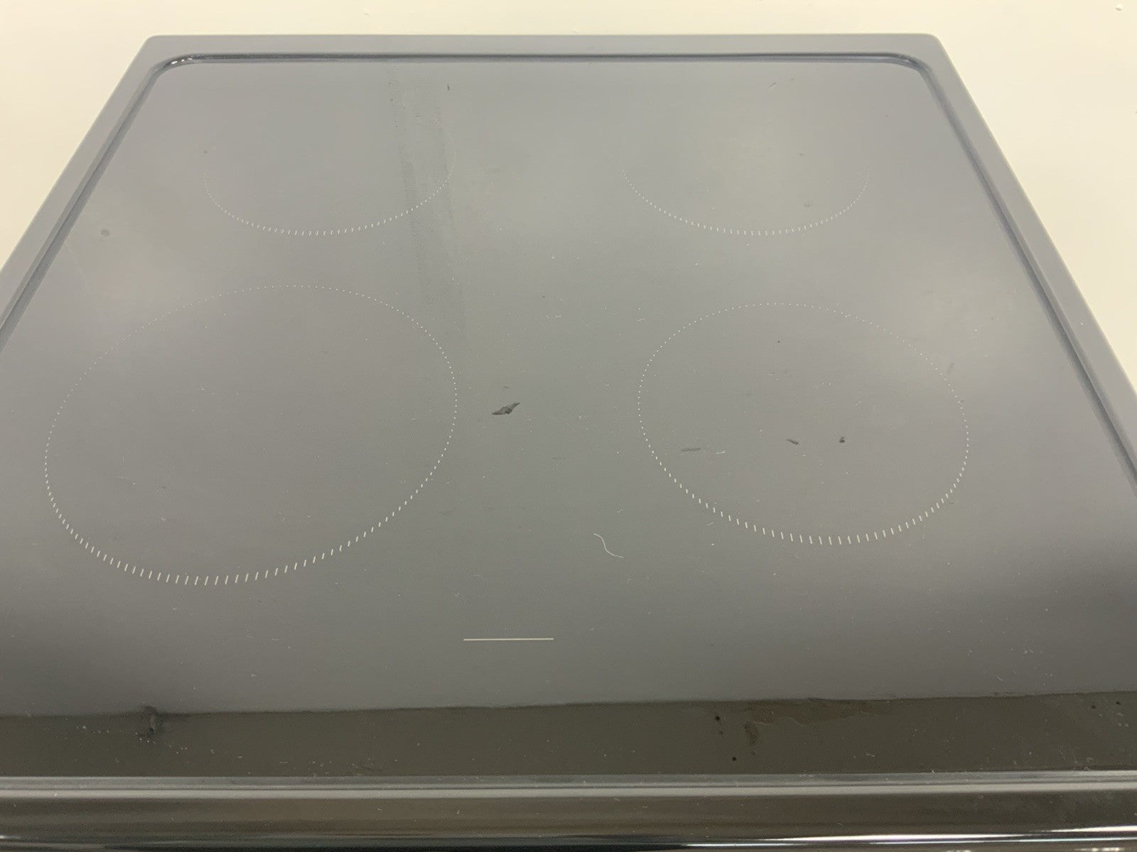 New Graded Hisense HDE3211BBUK Double Oven Electric Cooker with Ceramic Hob  K48