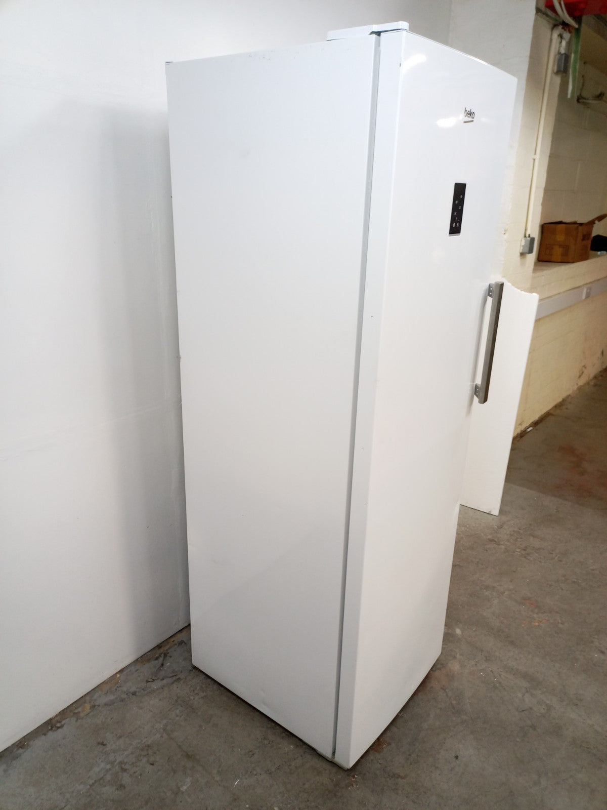 New Graded Beko FNP4686W Frost Free Freezer Suit Outbuildings--RRP £579 H19