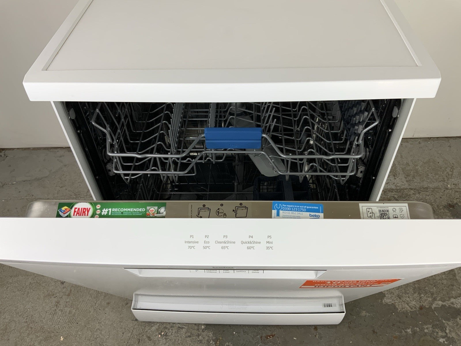 New Graded White BEKO BDFN15420W Pro HygieneIntense  Full-size Dishwasher F30