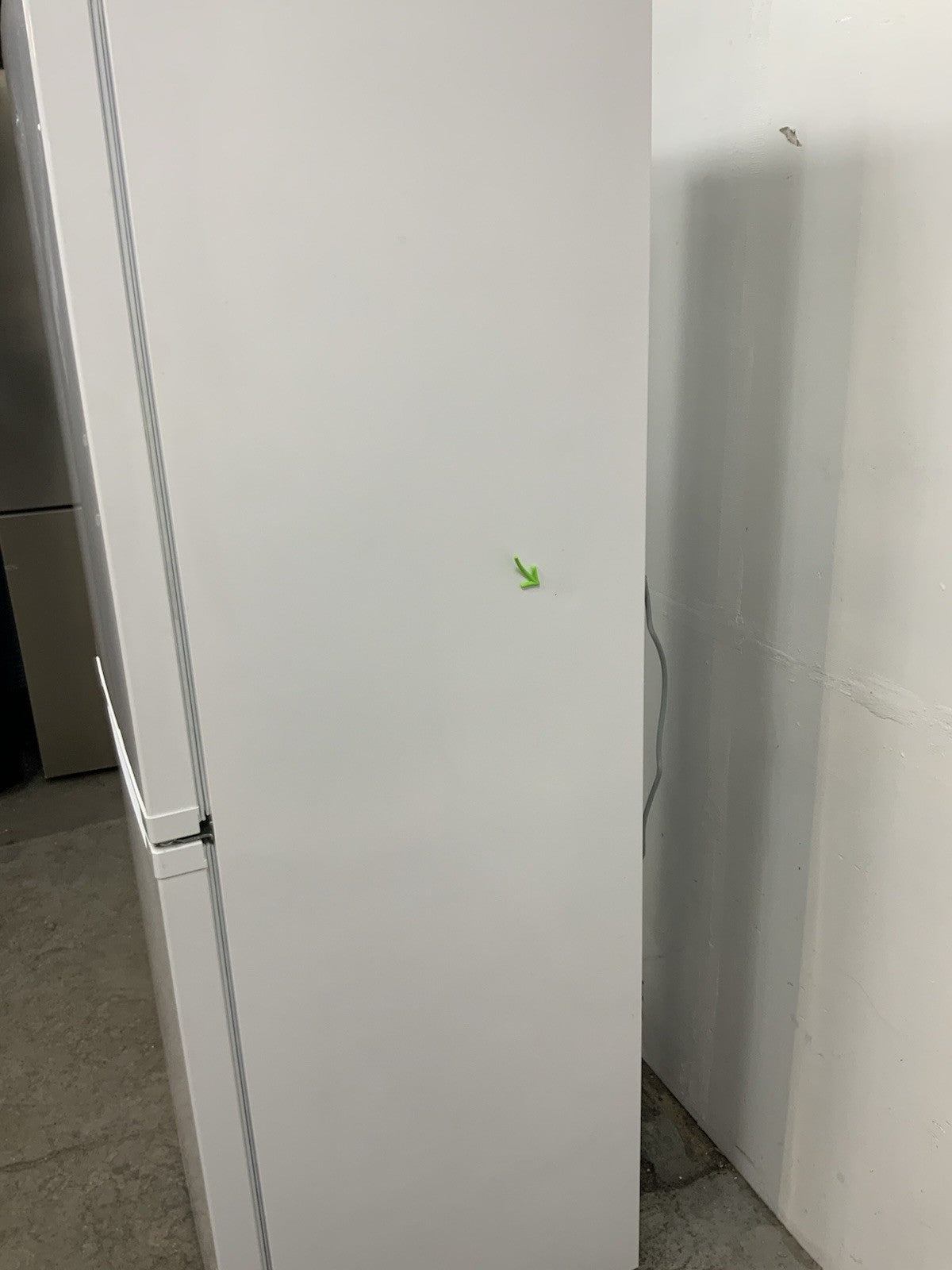 New Graded LOGIK LFC55W23 50/50 Fridge Freezer - White RRP £349 R95