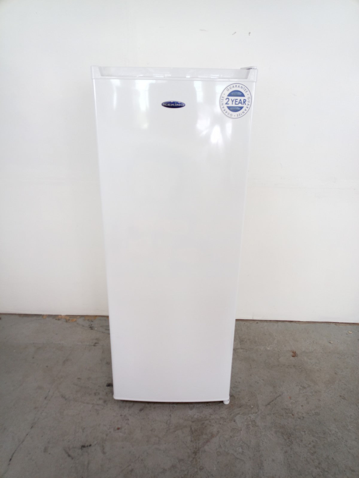 New Graded Iceking RL254EW Tall  242 ltr Larder FrIdge RRP £299 - E6